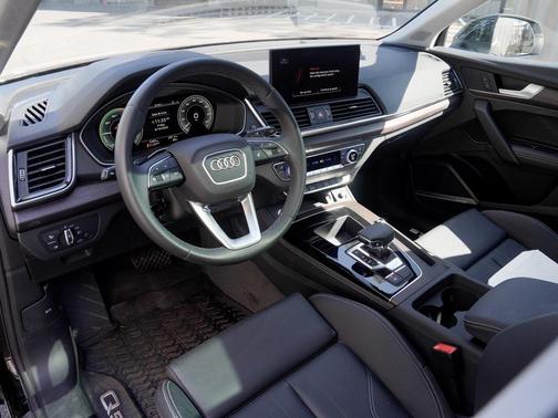 2024 Audi Q5 e 55 S line Premium Plus