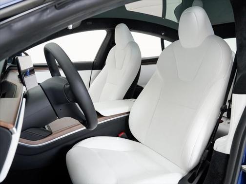 2023 Tesla Model S Standard Range