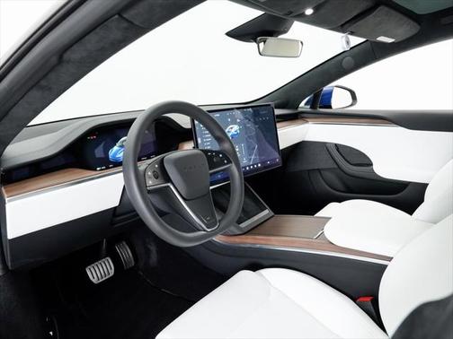 2023 Tesla Model S Standard Range