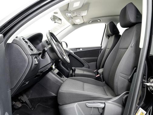 2013 Volkswagen Tiguan S