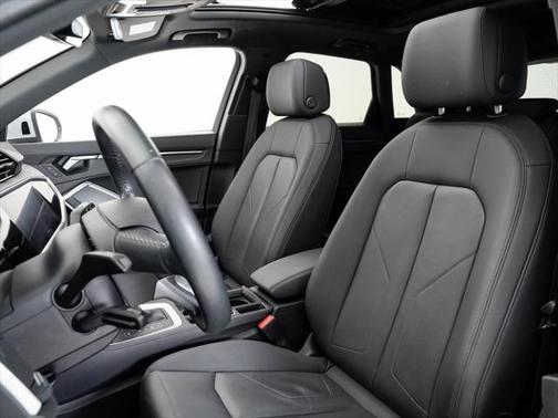2019 Audi Q3 2.0T Premium Plus