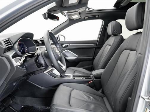 2019 Audi Q3 2.0T Premium Plus