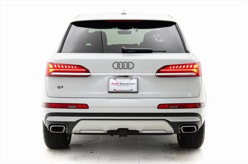 2025 Audi Q7 55 Premium Plus