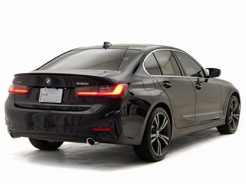 2020 BMW 330 xDrive