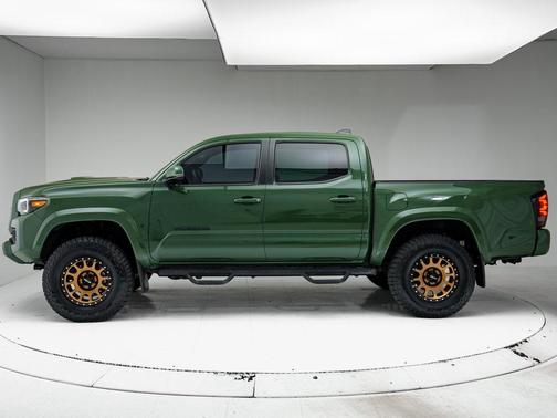 2021 Toyota Tacoma TRD Sport