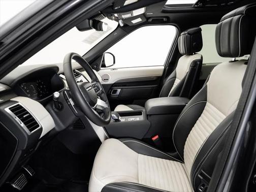 2022 Land Rover Discovery P360 HSE R-Dynamic