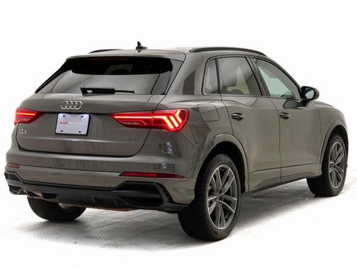 2021 Audi Q3 45 S line Premium Plus