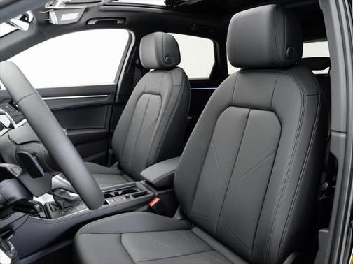 2025 Audi Q3 45 S line Premium Plus