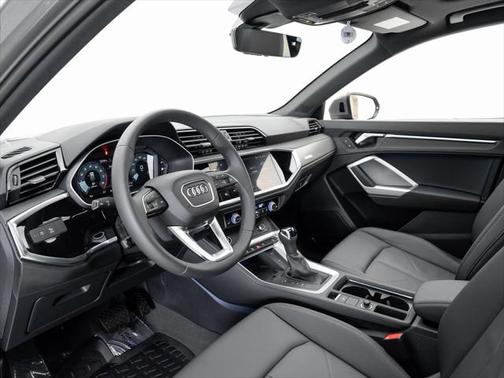 2025 Audi Q3 45 S line Premium Plus