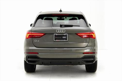 2024 Audi Q3 45 S line Premium Plus