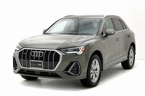 2024 Audi Q3 45 S line Premium Plus