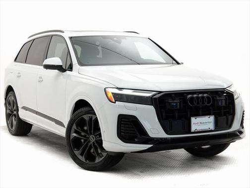 2025 Audi Q7 55 Premium Plus