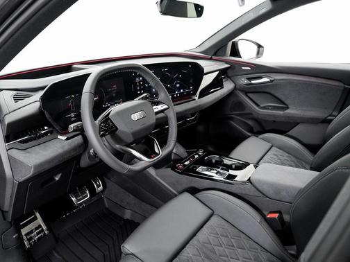 2025 Audi SQ6 e-tron Premium Plus quattro