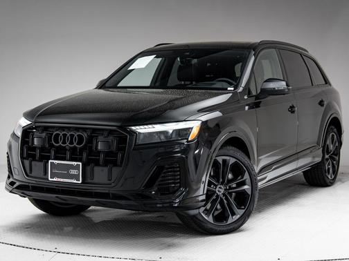 Mythos Black Metallic 2025 Audi Q7 55 Prestige