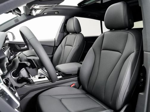 2026 Audi Q8 55 Premium Plus