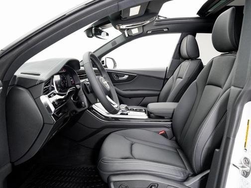 2026 Audi Q8 55 Premium Plus