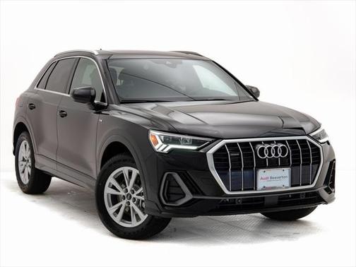 2025 Audi Q3 45 S line Premium Plus