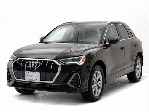 2025 Audi Q3 45 S line Premium Plus