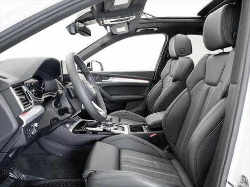 2024 Audi Q5 45 S line Prestige