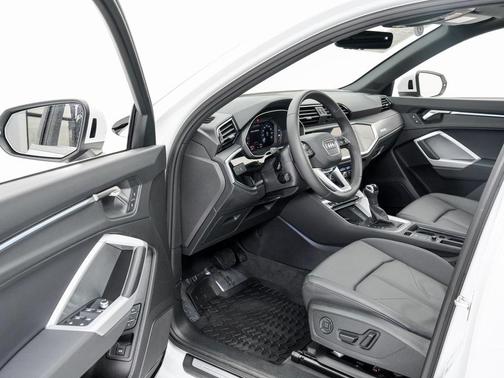 2025 Audi Q3 45 S line Premium Plus