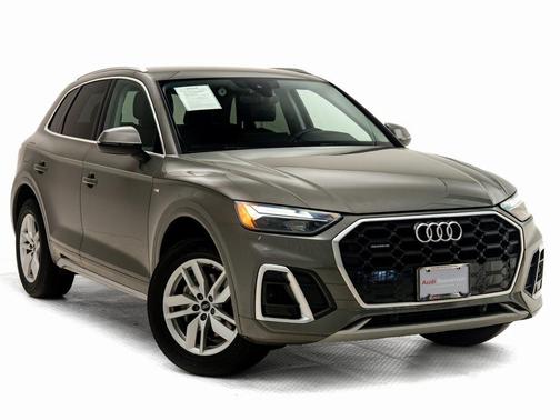 2023 Audi Q5 45 S line Premium