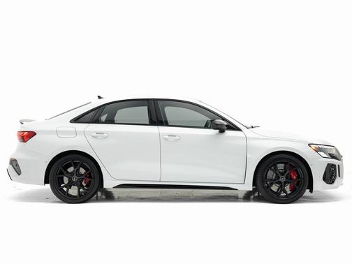 2024 Audi RS 3 TFSI quattro S tronic