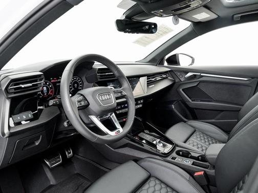 2024 Audi RS 3 TFSI quattro S tronic