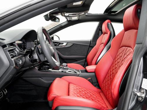 2025 Audi S5 Premium TFSI quattro Tiptronic