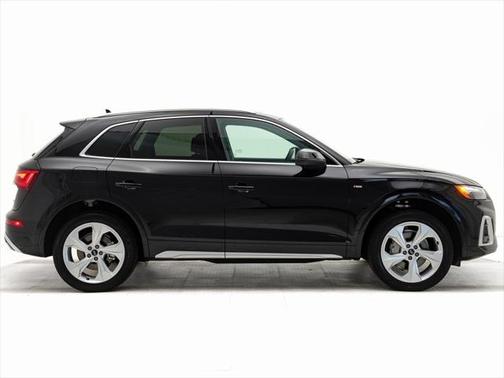 2025 Audi Q5 45 S line Premium Plus