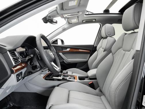 2024 Audi Q5 e 55 S line Premium Plus
