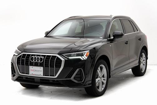 2024 Audi Q3 Premium 45 TFSI S line quattro Tiptronic