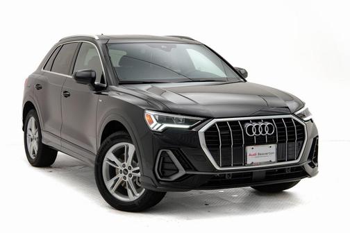 2024 Audi Q3 Premium 45 TFSI S line quattro Tiptronic