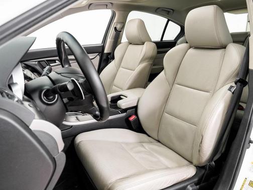 2012 Acura TL Technology