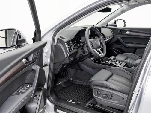 2025 Audi Q5 45 S line Premium Plus