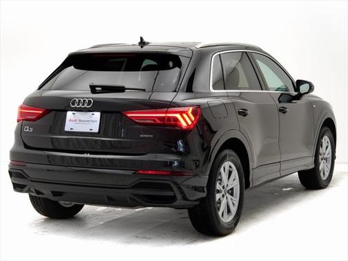 2025 Audi Q3 45 S line Premium Plus