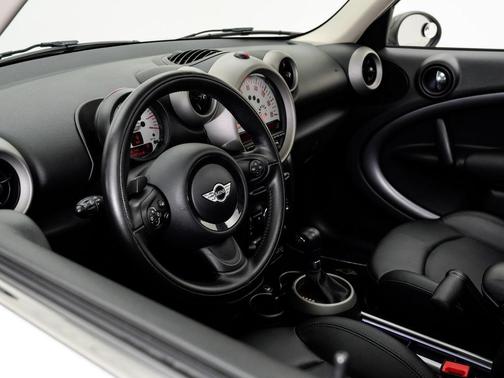 Light White 2012 MINI Cooper S Countryman Base