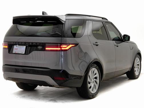 2023 Land Rover Discovery P360 S R-Dynamic