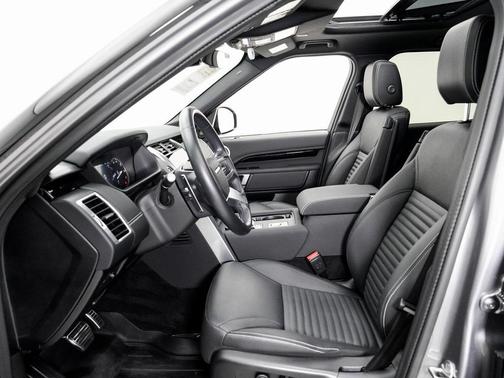 2023 Land Rover Discovery P360 S R-Dynamic