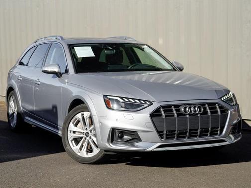 2022 Audi A4 allroad Prestige 45 TFSI quattro S tronic