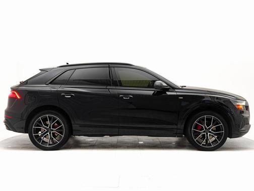 2020 Audi Q8 55 Prestige