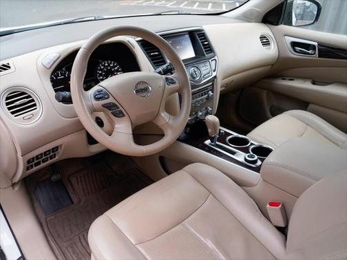 2015 Nissan Pathfinder Platinum