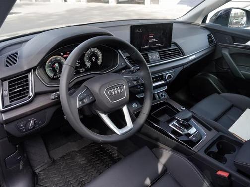 2024 Audi Q5 e 55 S line Premium Plus