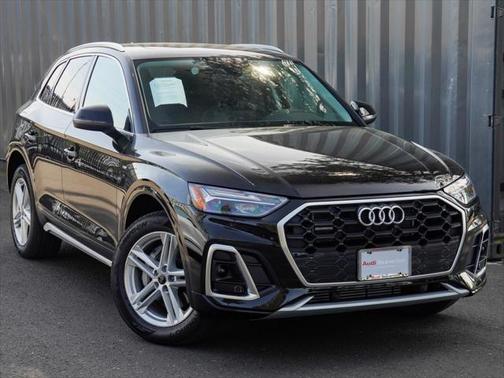 2024 Audi Q5 e 55 S line Premium Plus