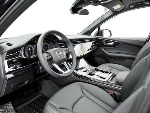 Mythos Black Metallic 2026 Audi Q7 55 Premium Plus