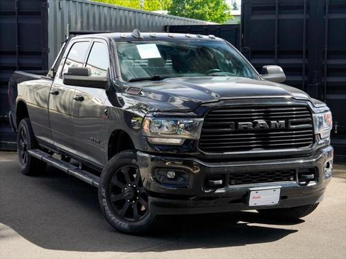 2021 RAM 3500 Big Horn Crew Cab 4x4 8' Box