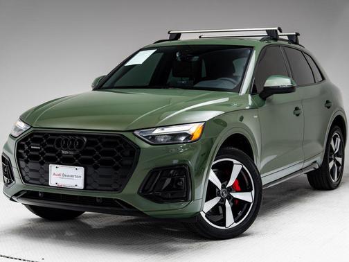 District Green Metallic 2024 Audi Q5 45 S line Premium Plus