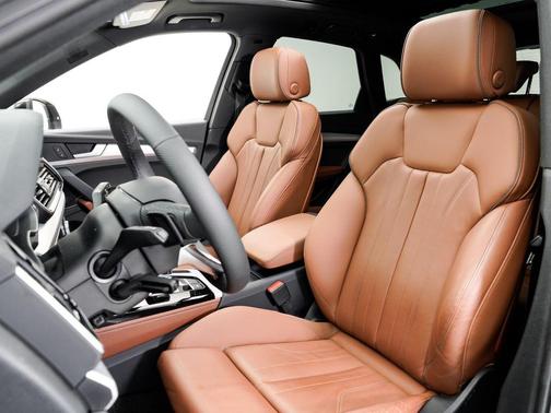 District Green Metallic 2024 Audi Q5 45 S line Premium Plus