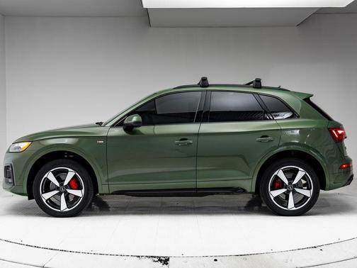District Green Metallic 2024 Audi Q5 45 S line Premium Plus