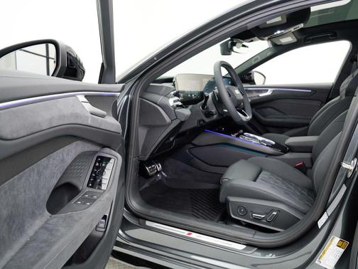 Daytona Gray Pearl Effect 2026 Audi A6 Prestige quattro S tronic