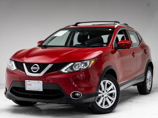 Palatial Ruby 2017 Nissan Rogue Sport SV